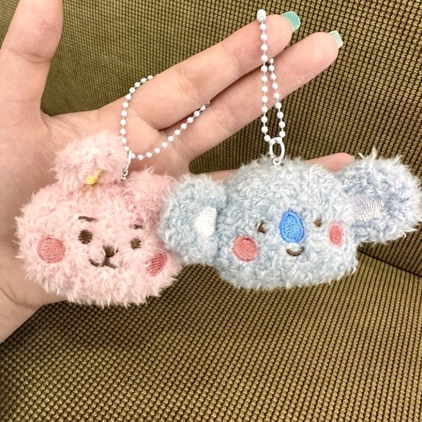 Chaveiro de pelúcia criativo e - Anime Merchandise Wholesale avaliação e preço
